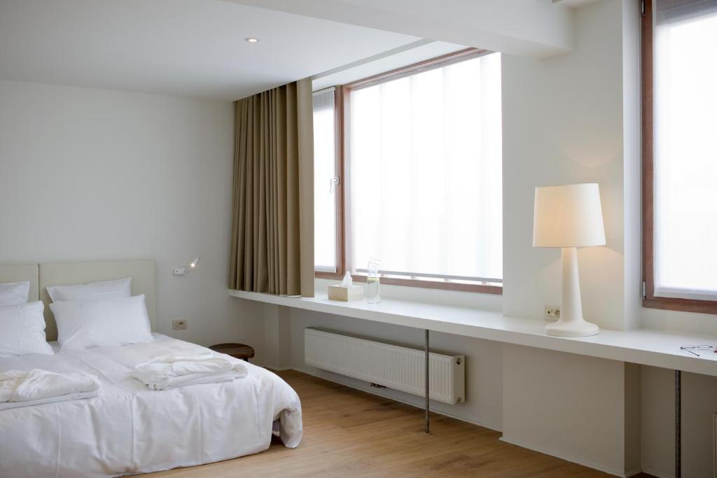 Hotel Wu Wei Kortrijk Zewnętrze zdjęcie